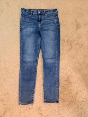 Women’s American eagle skinny jeans size 10 regular length